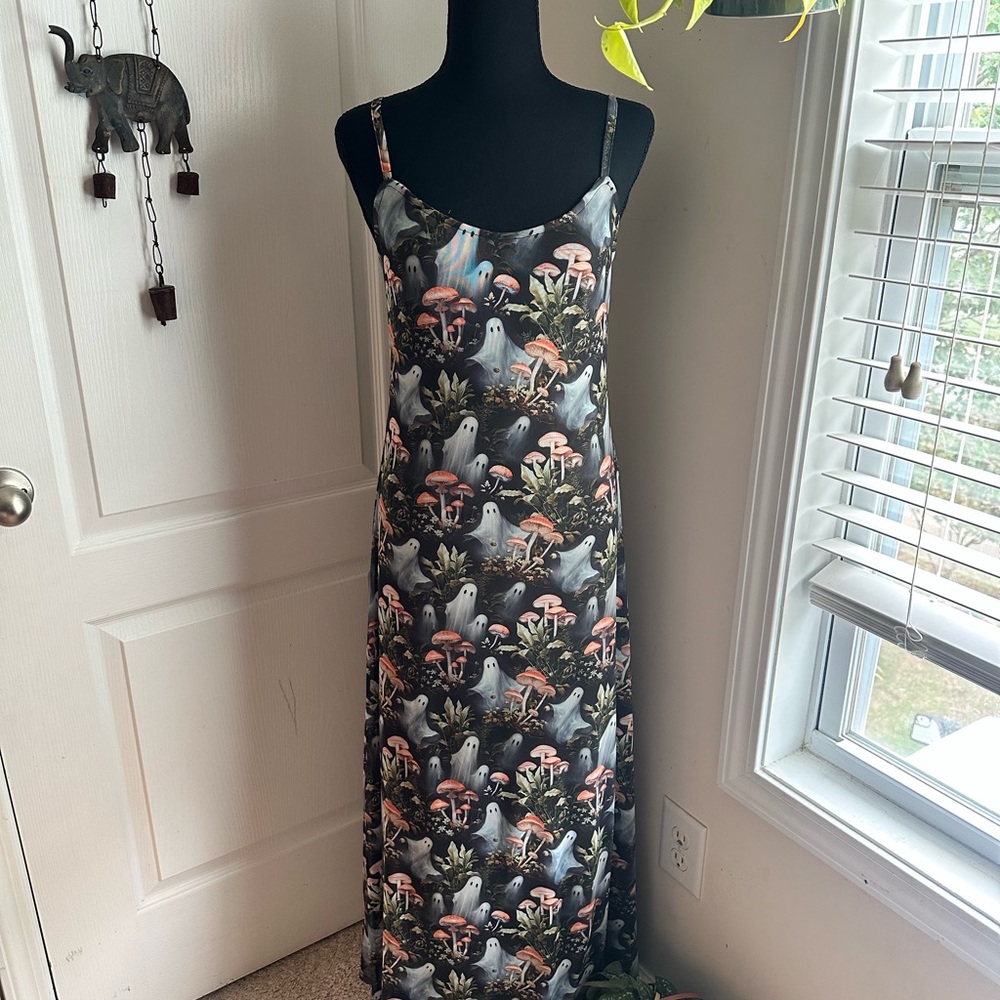 Hot Topic Black and Multicolor Mushroom Maxi Dress